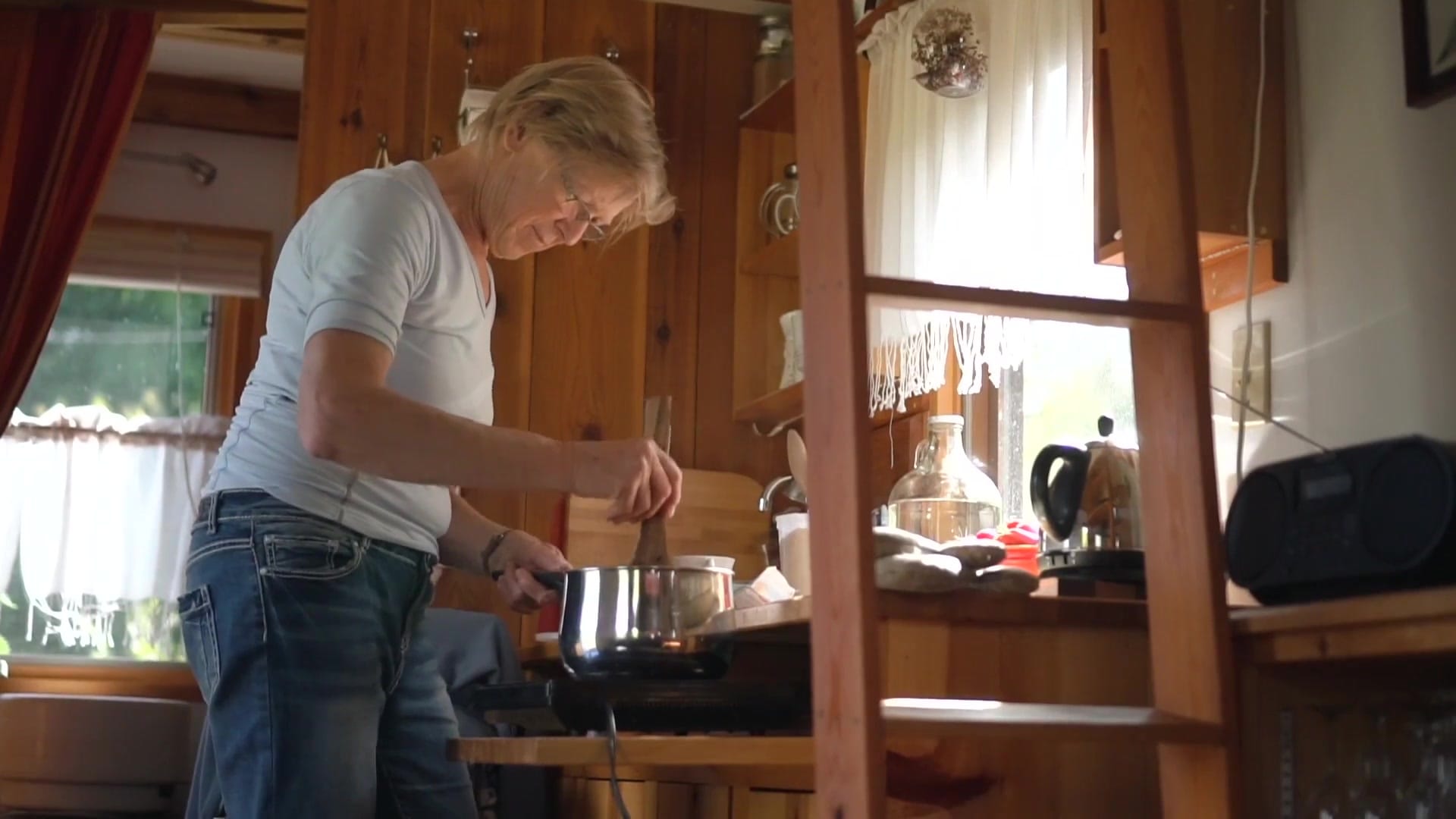 Screenshot at 00:05:53