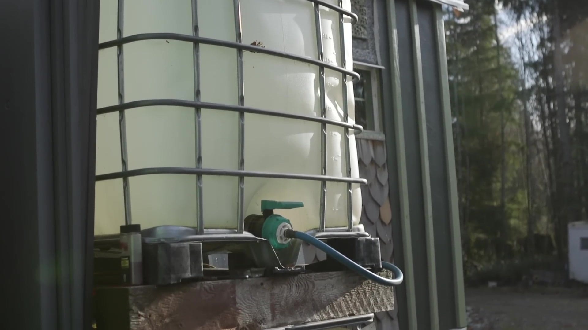 Screenshot at 00:07:11