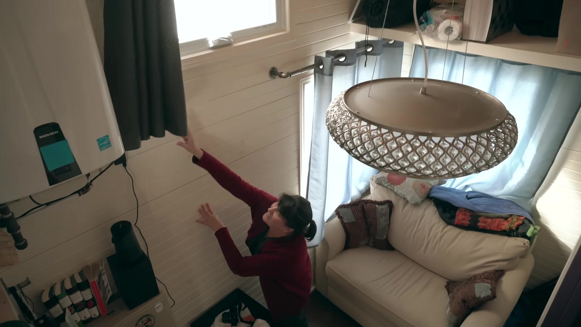 Screenshot at 00:00:43