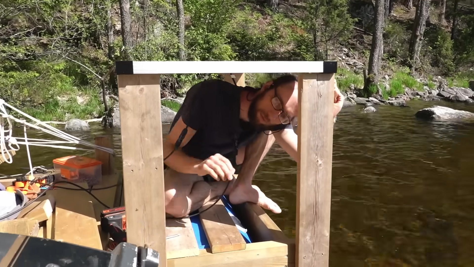 Screenshot at 00:04:41