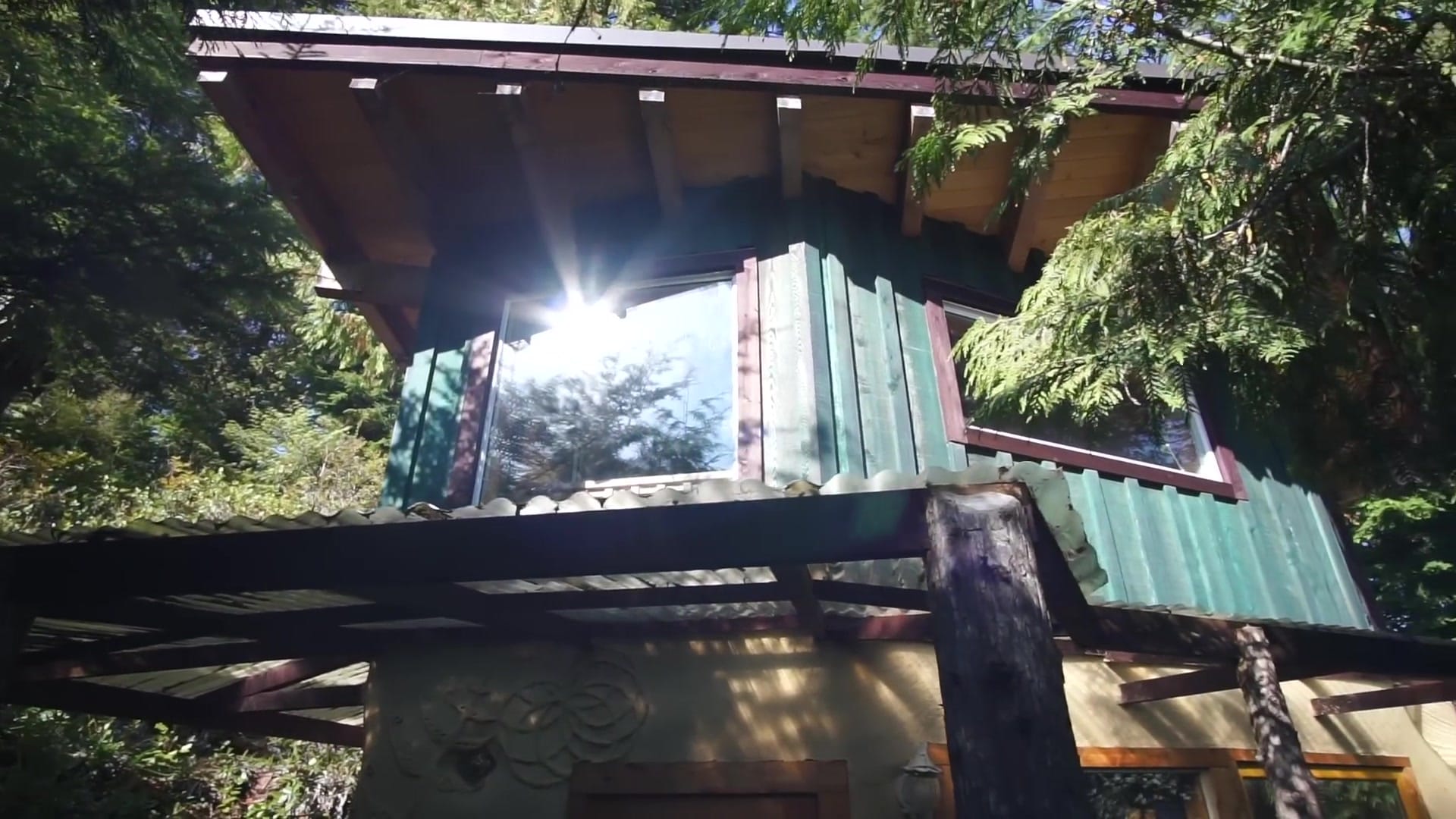 Screenshot at 00:02:04