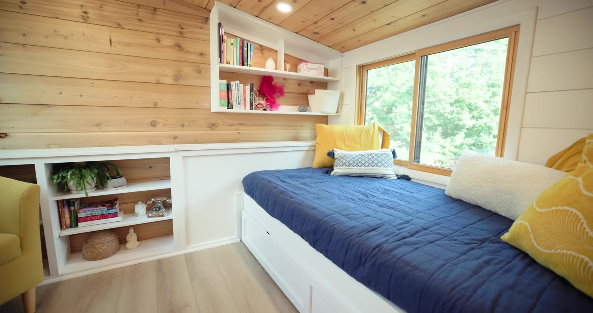 Screenshot at 00:14:29