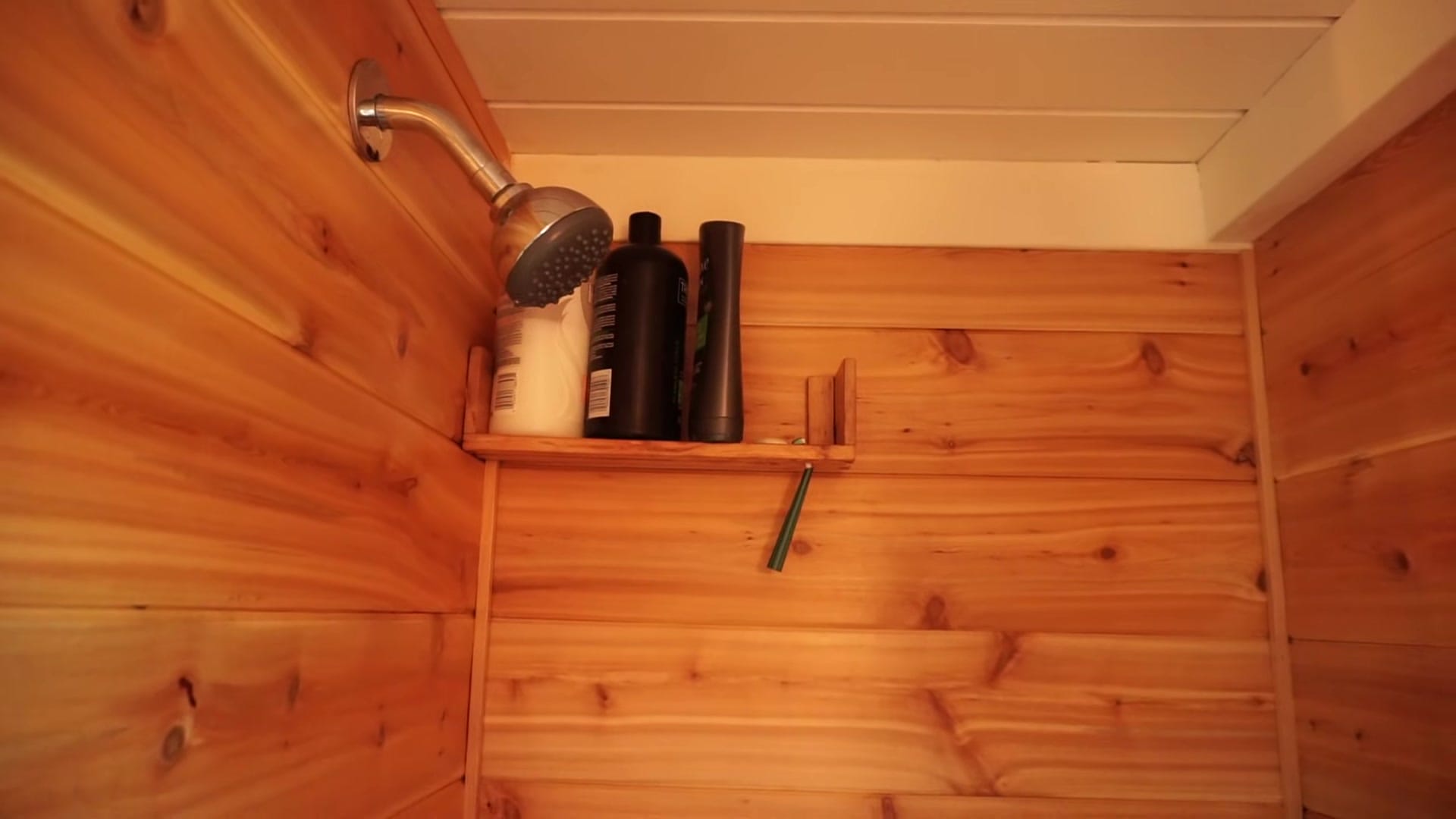 Screenshot at 00:02:33