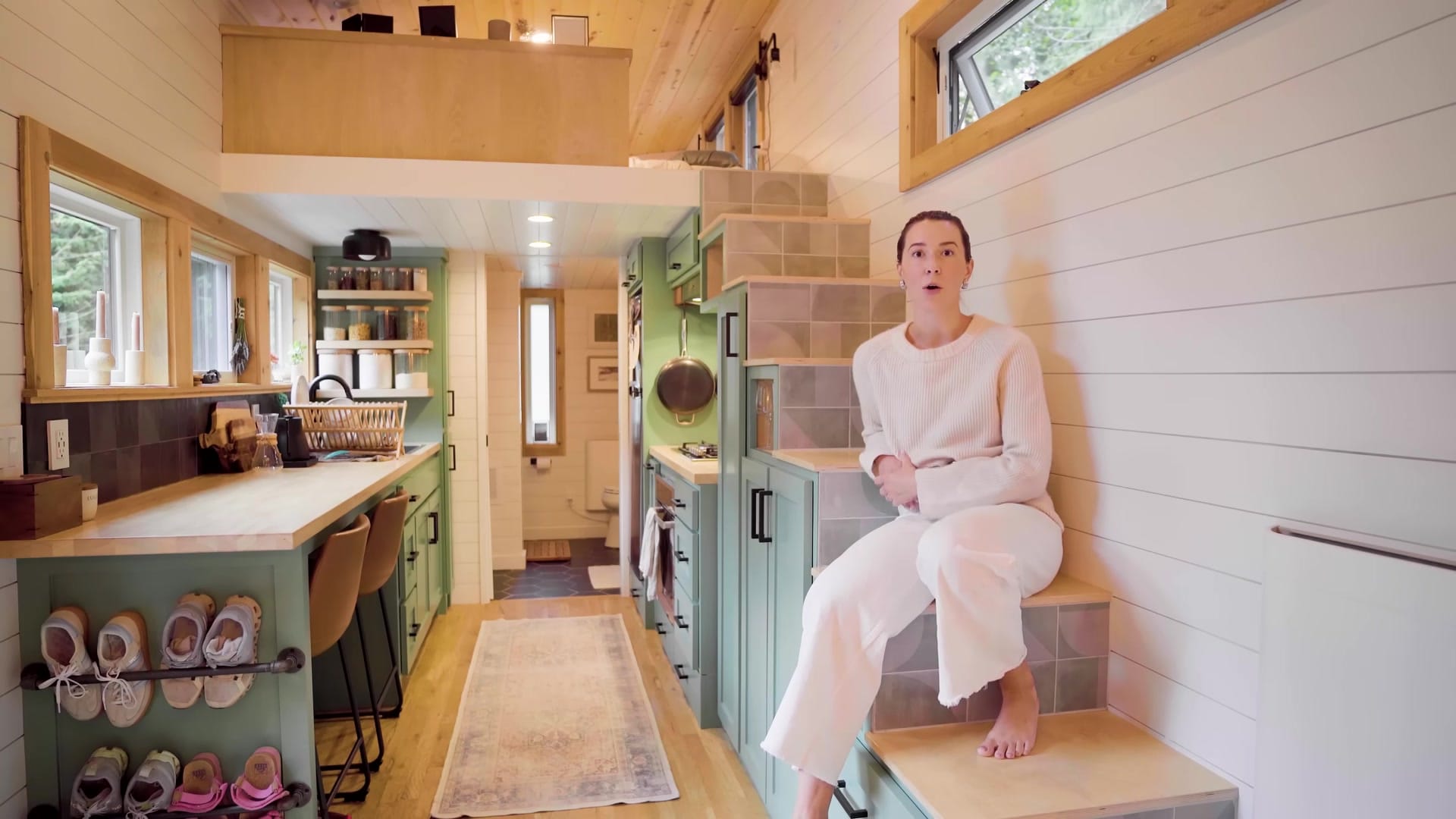 Screenshot at 00:12:19