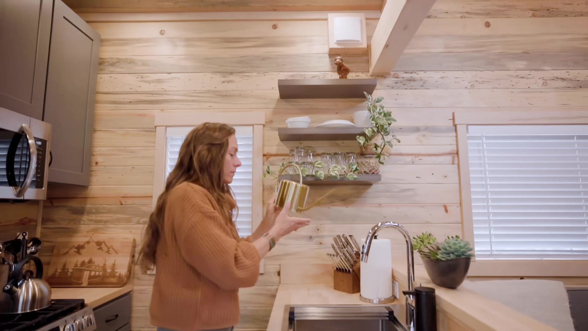 Screenshot at 00:18:03