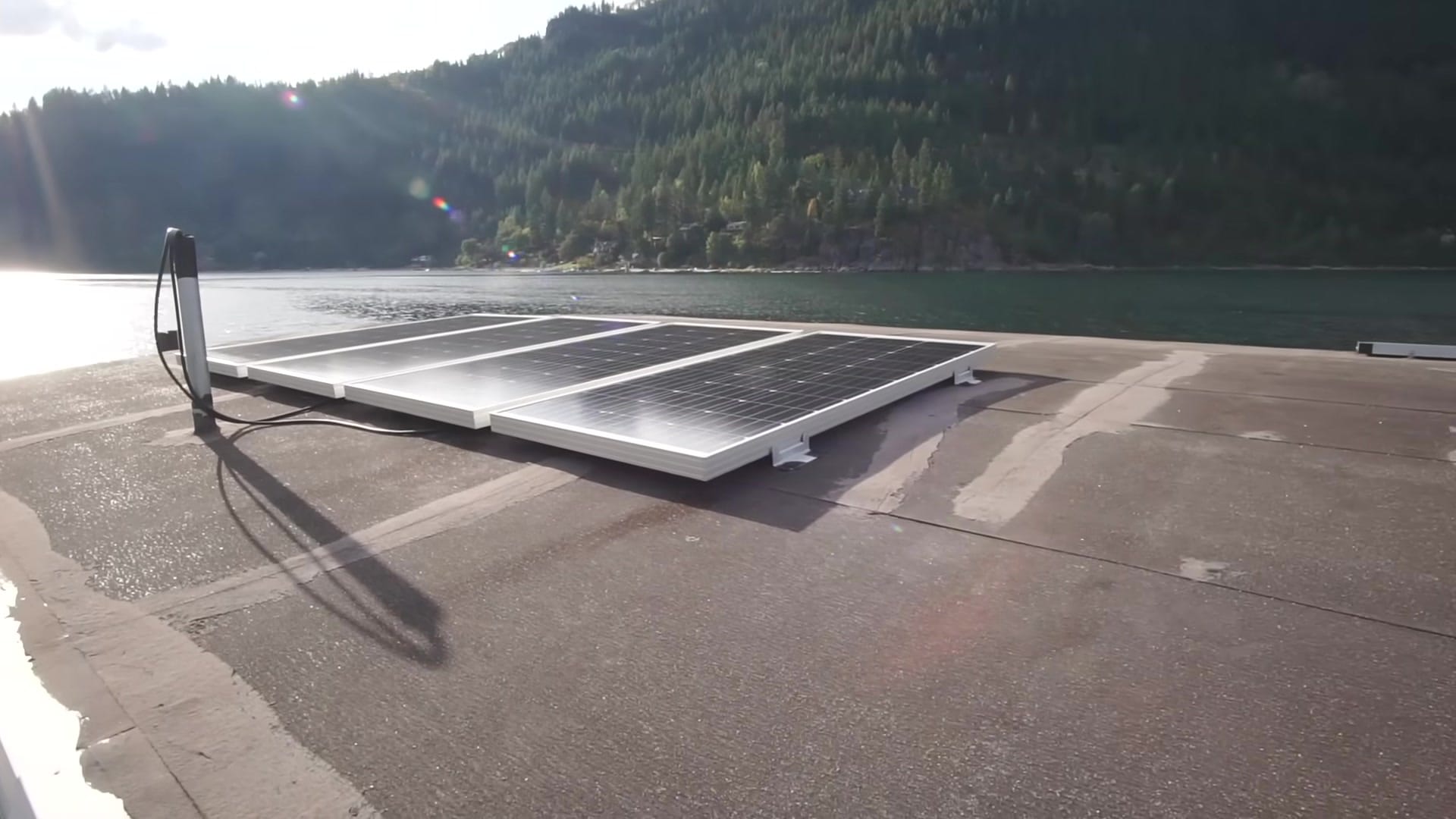 Screenshot at 00:03:36