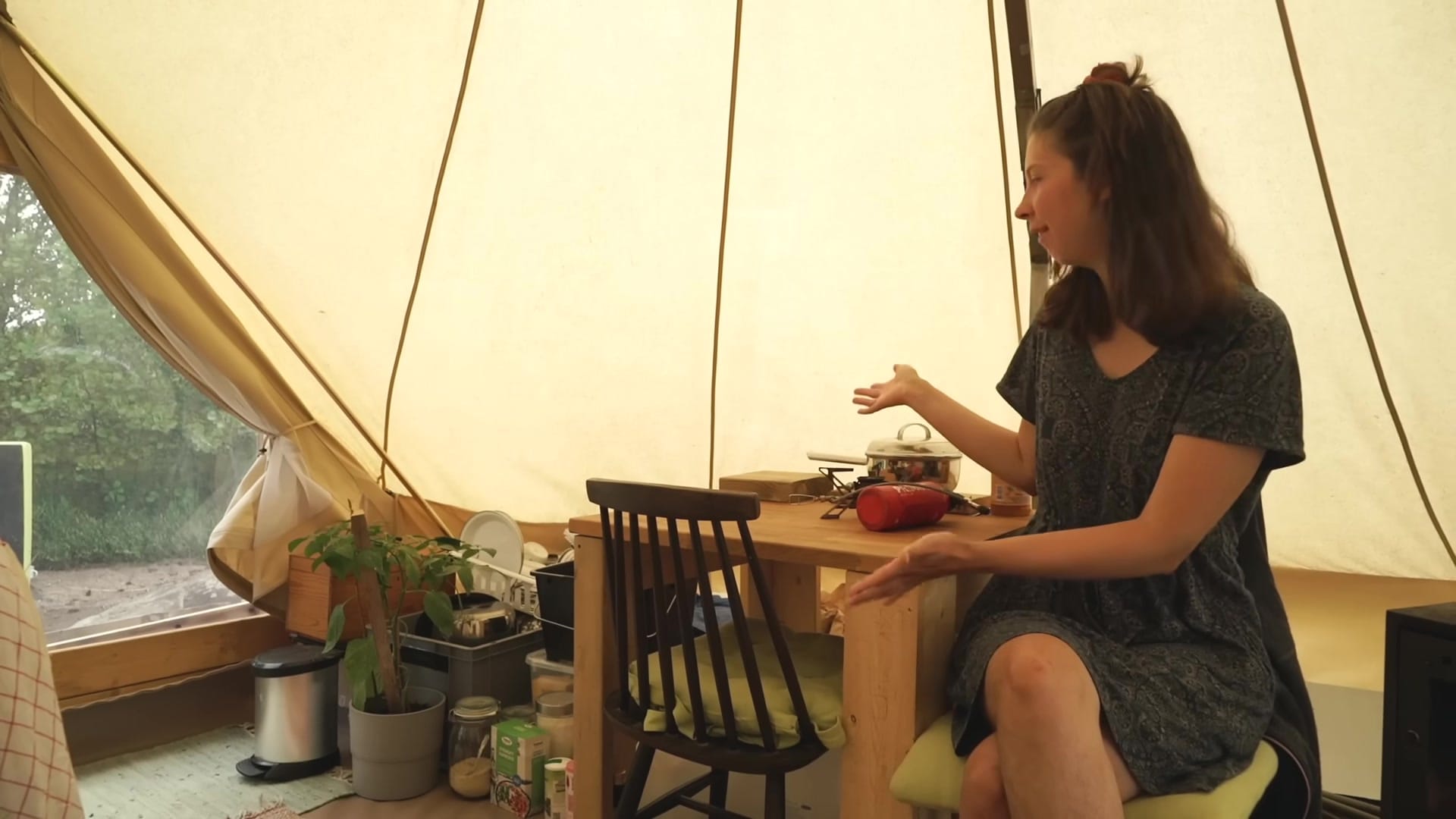 Screenshot at 00:08:31