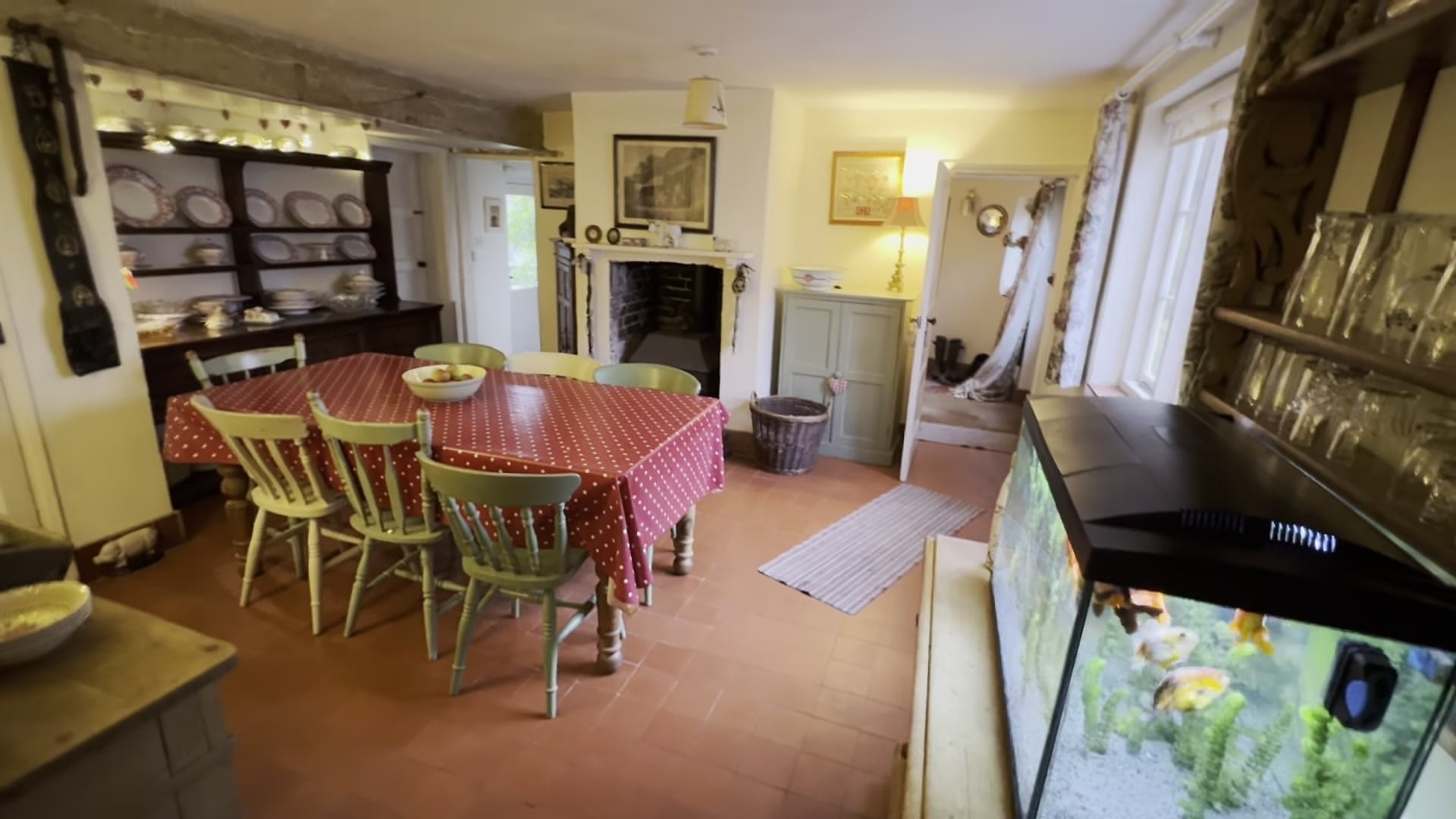 Screenshot at 00:21:52