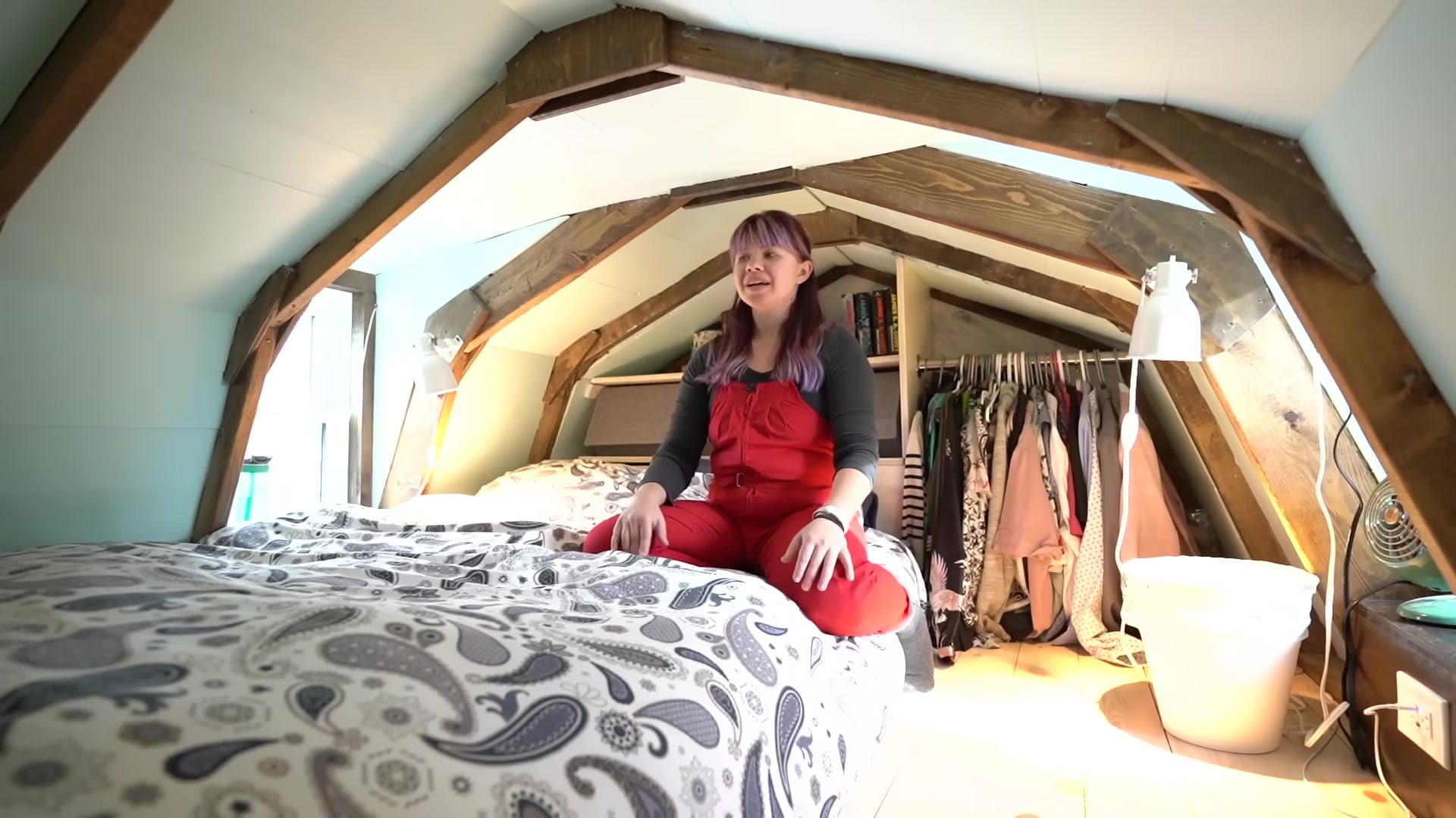 Screenshot at 00:11:15