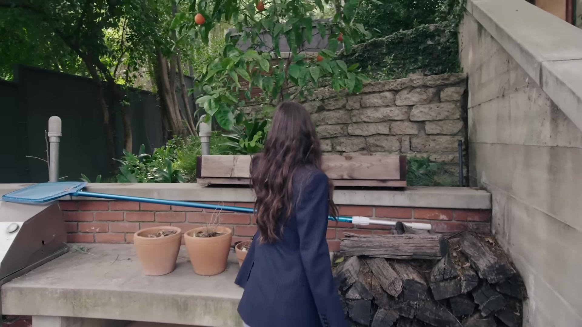 Screenshot at 00:07:04