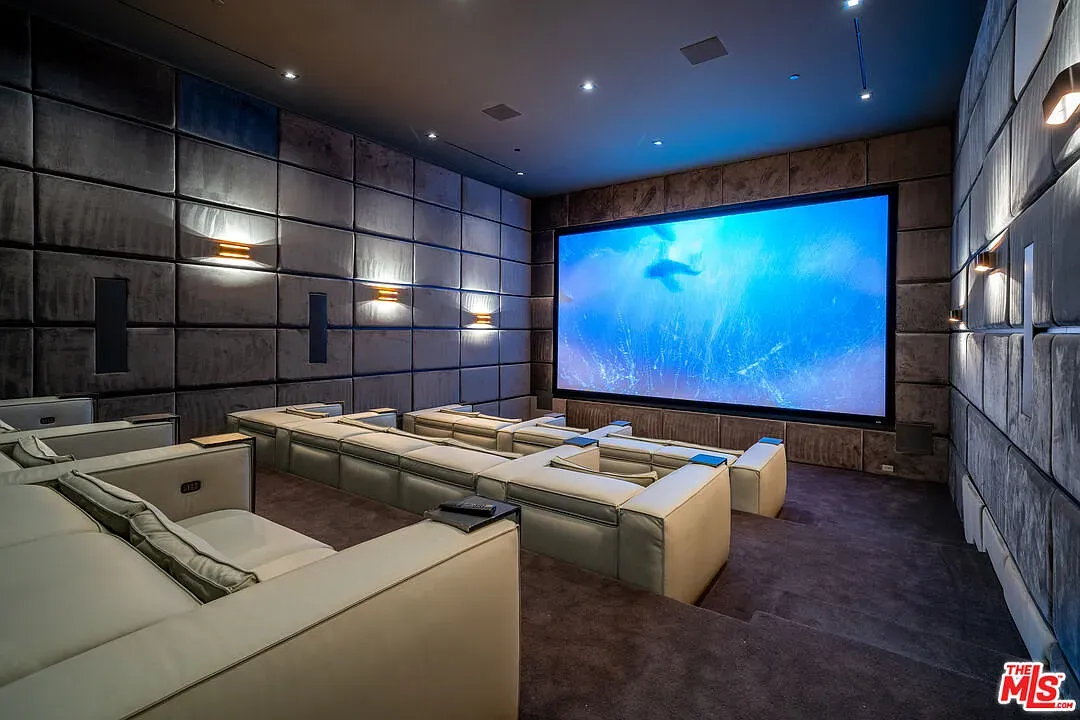 Here's the theater—dark, hush vibes. Popcorn mandatory.