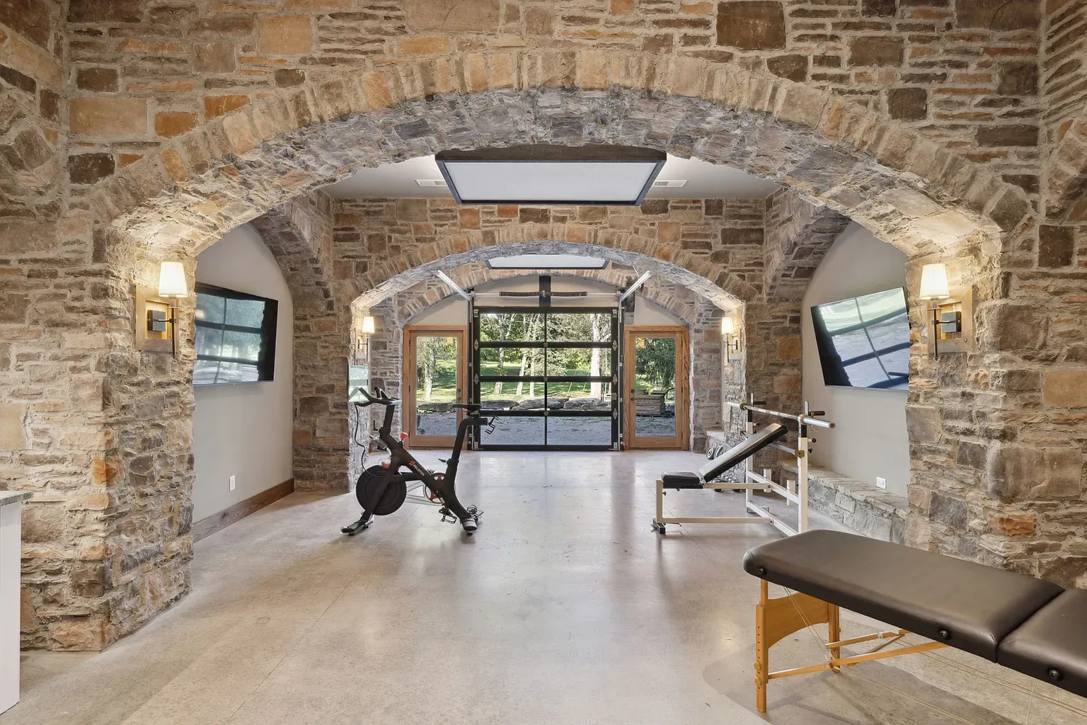 Gym with castle walls. Lifts probably feel 20% stronger in here.