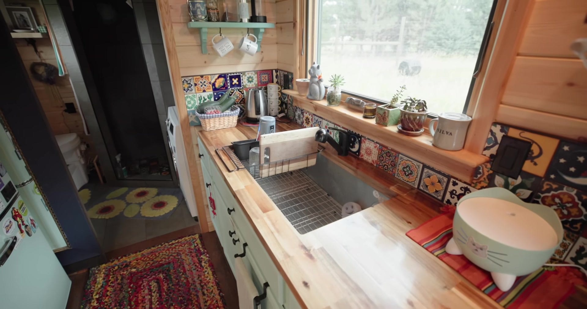 Screenshot at 00:02:30