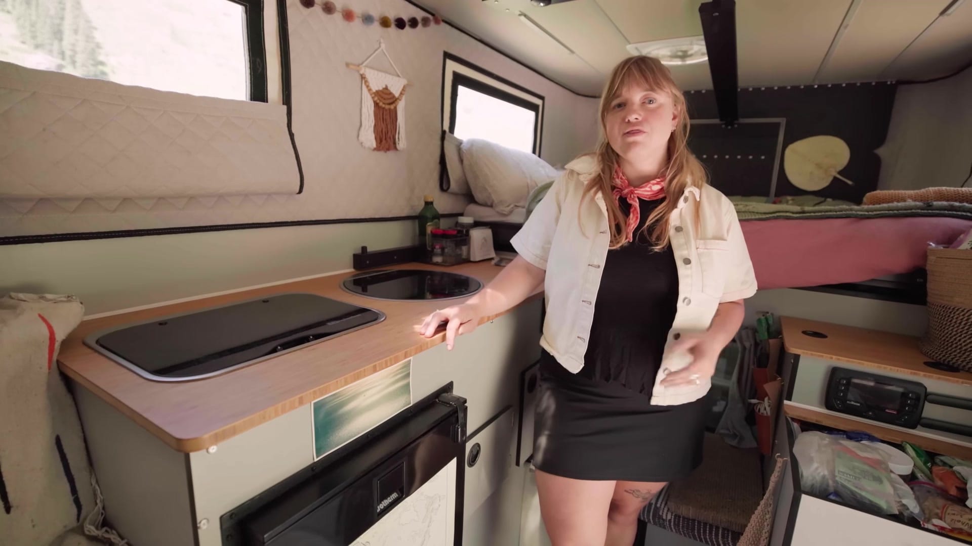 Screenshot at 00:02:35