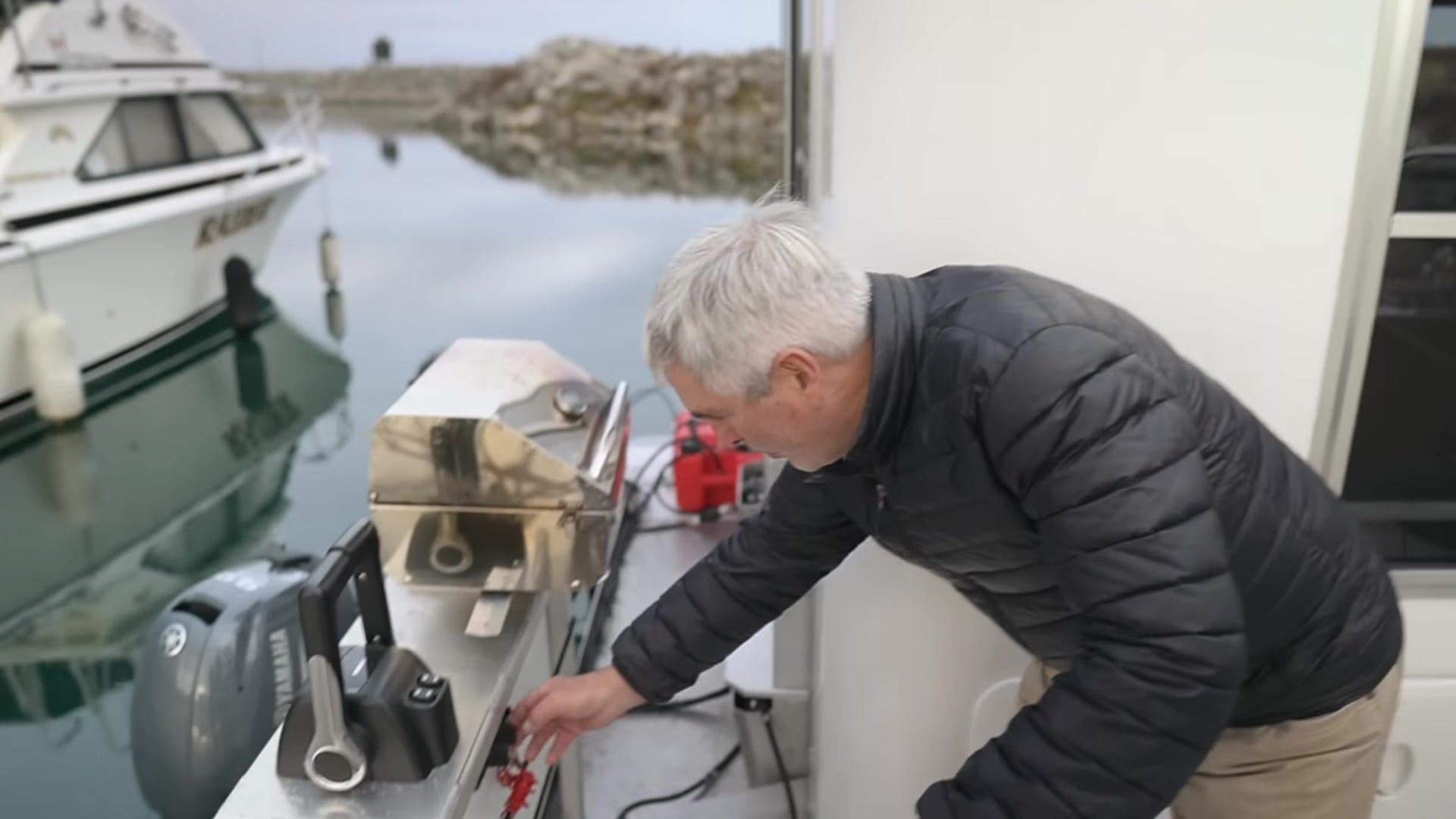 Screenshot at 00:08:53