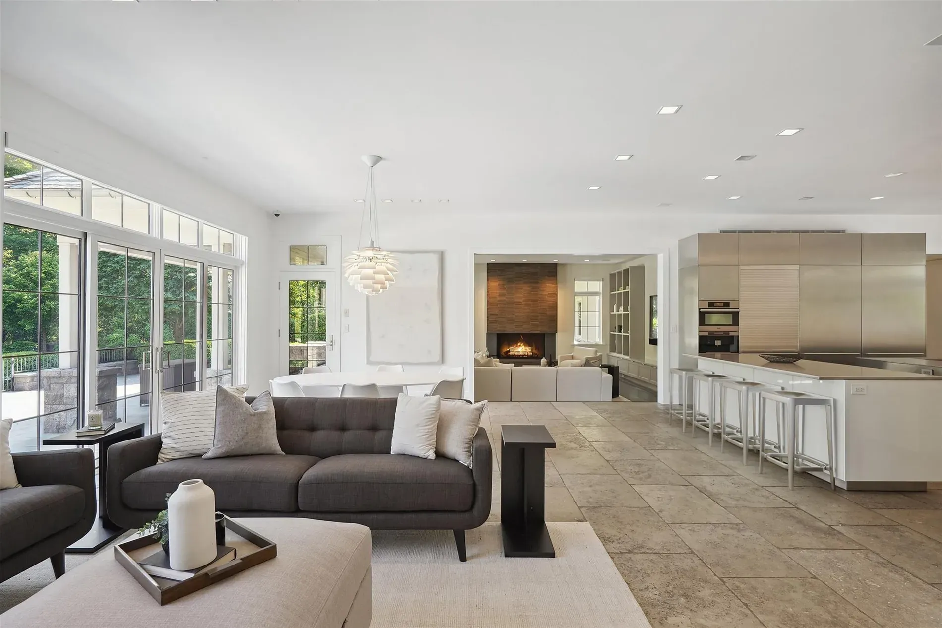 And then bigger windows—floor-to-ceiling, views stealing the show. From this angle, wow.