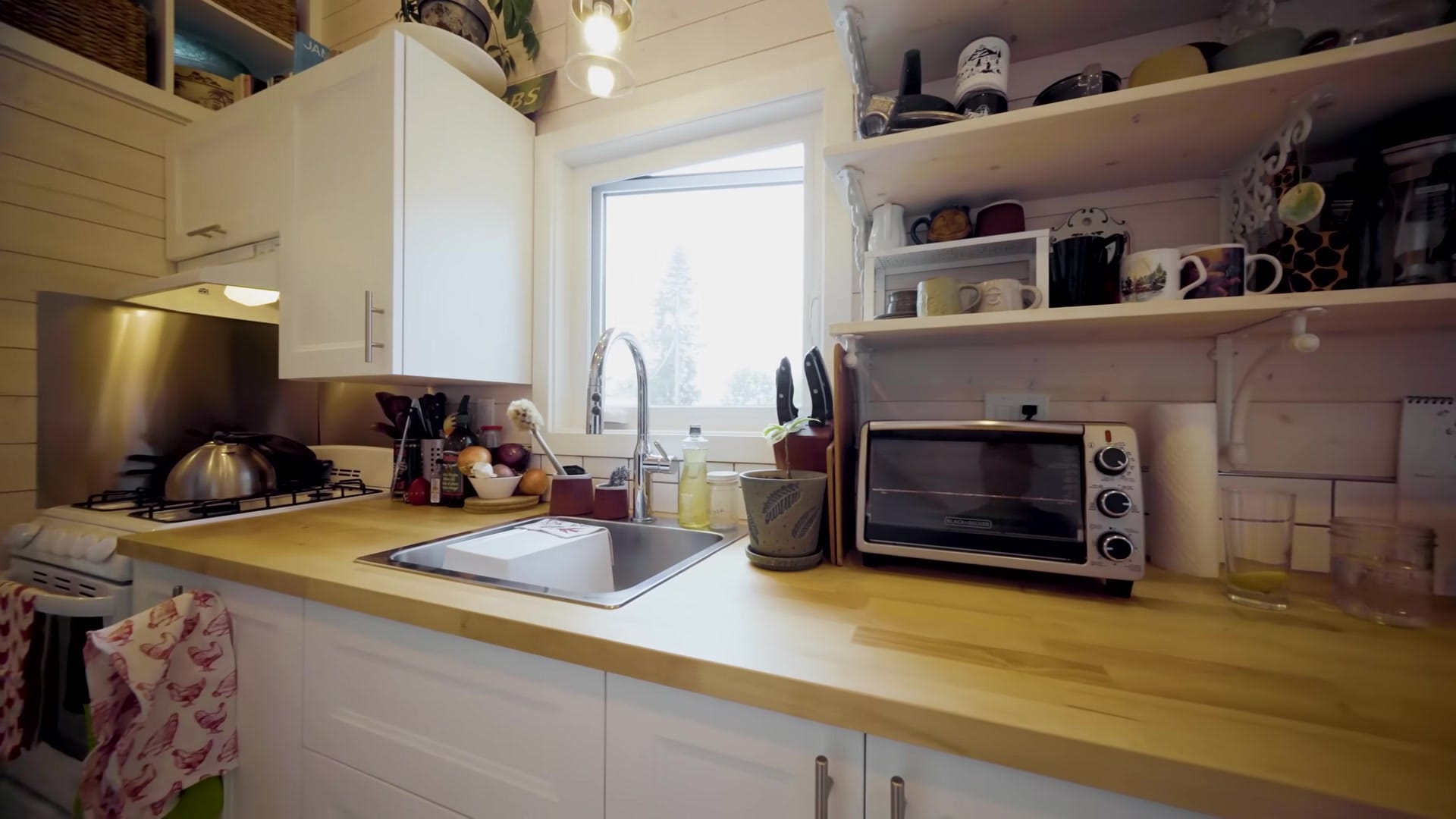 Screenshot at 00:00:19