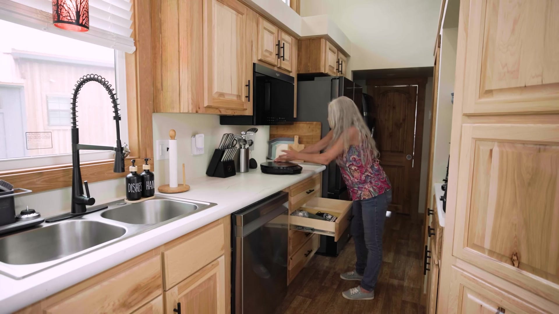 Screenshot at 00:03:21