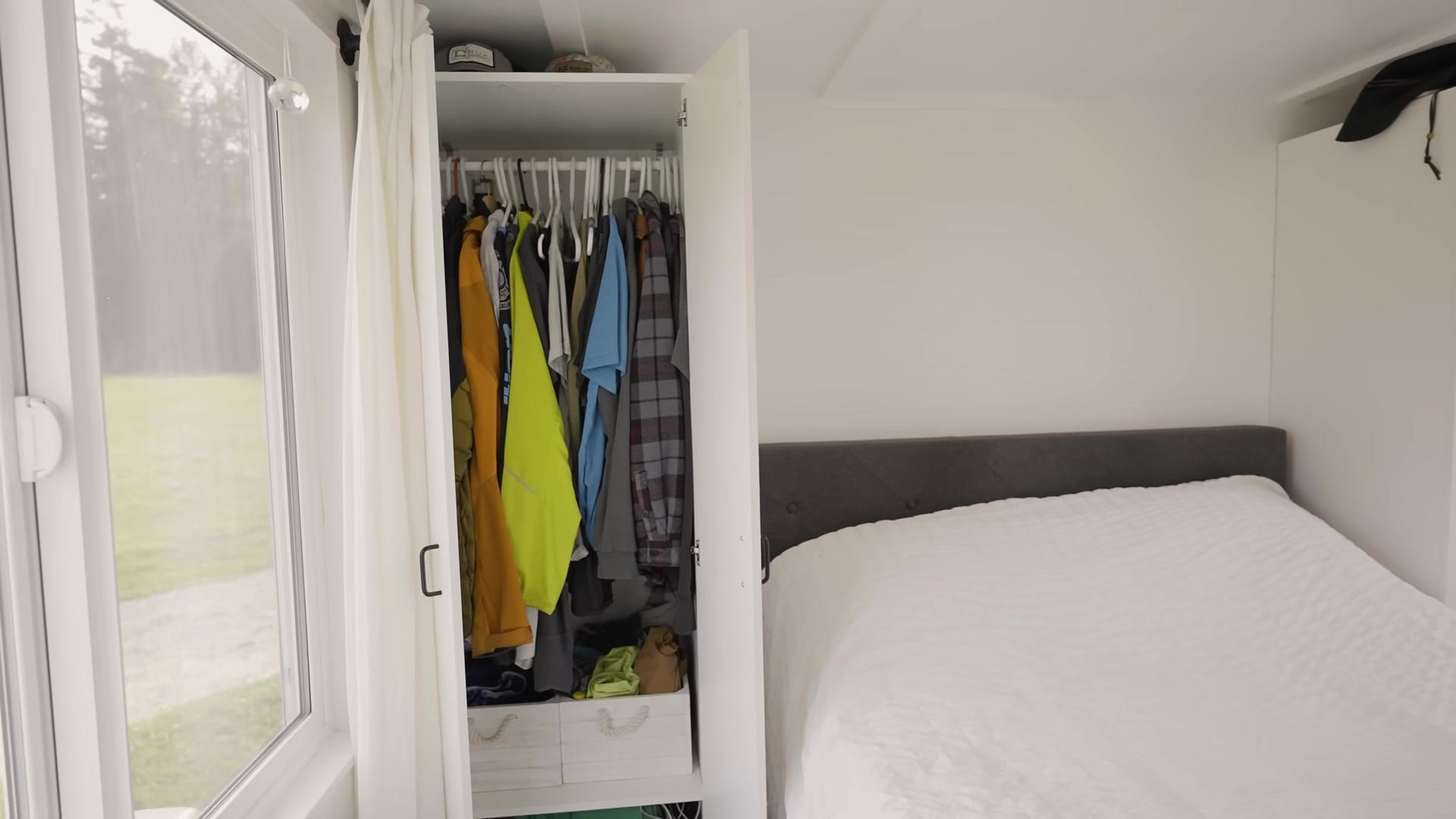 Screenshot at 00:13:58