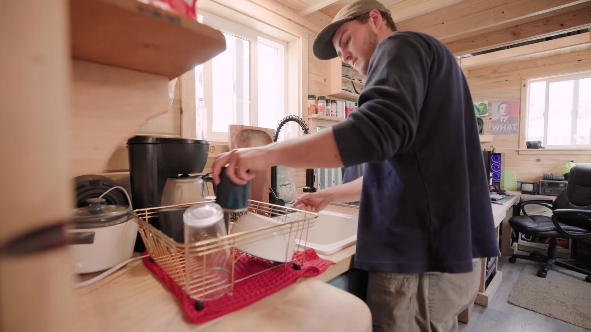 Screenshot at 00:11:27