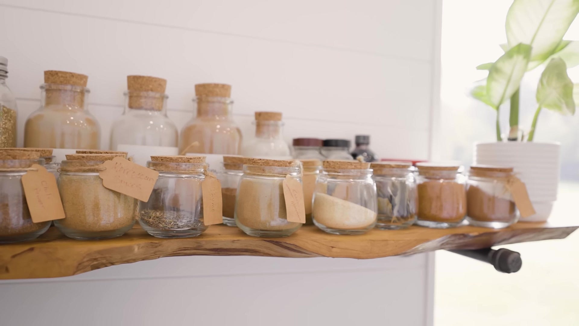 Screenshot at 00:02:41