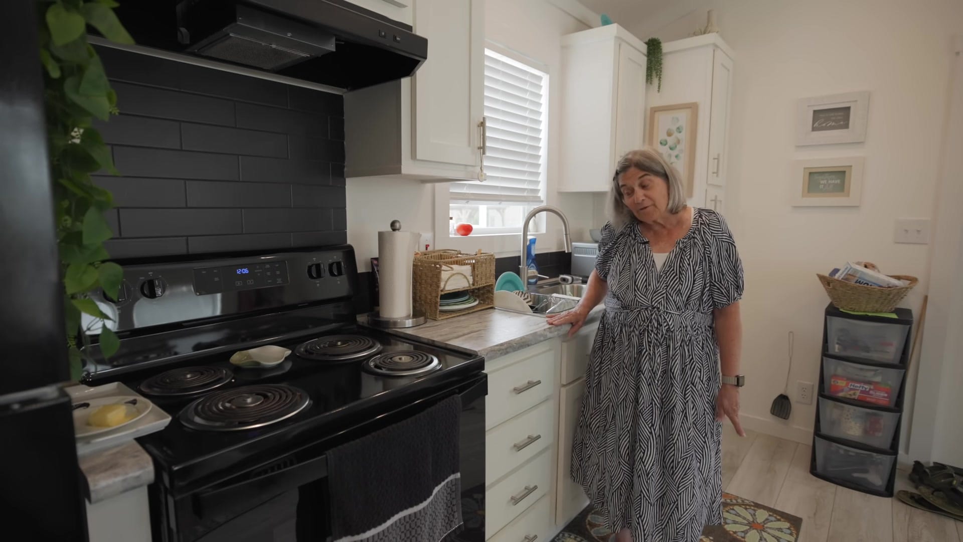 Screenshot at 00:02:07