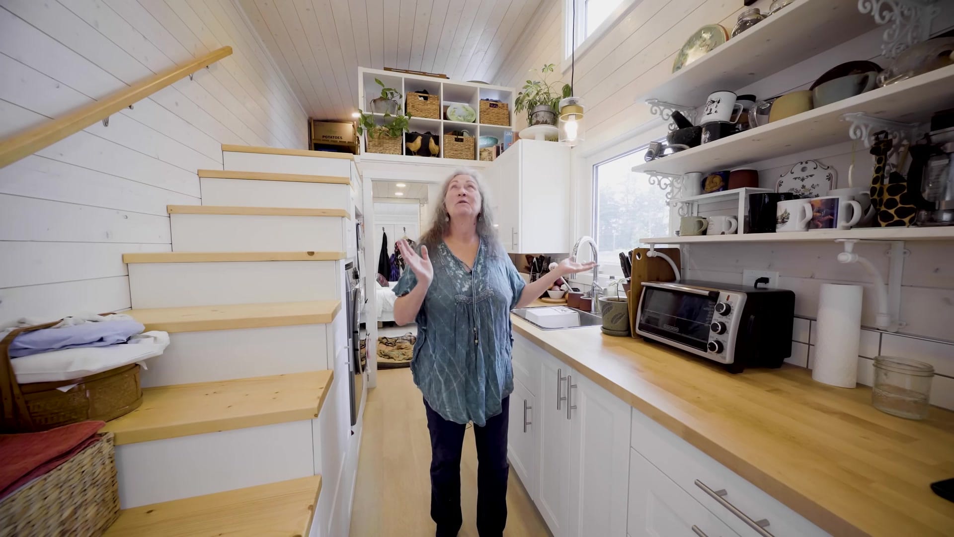 Screenshot at 00:01:21