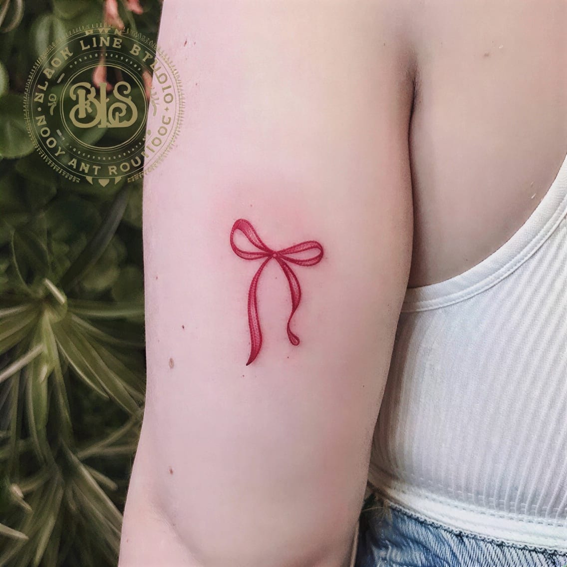 Red Ribbon Awareness Band