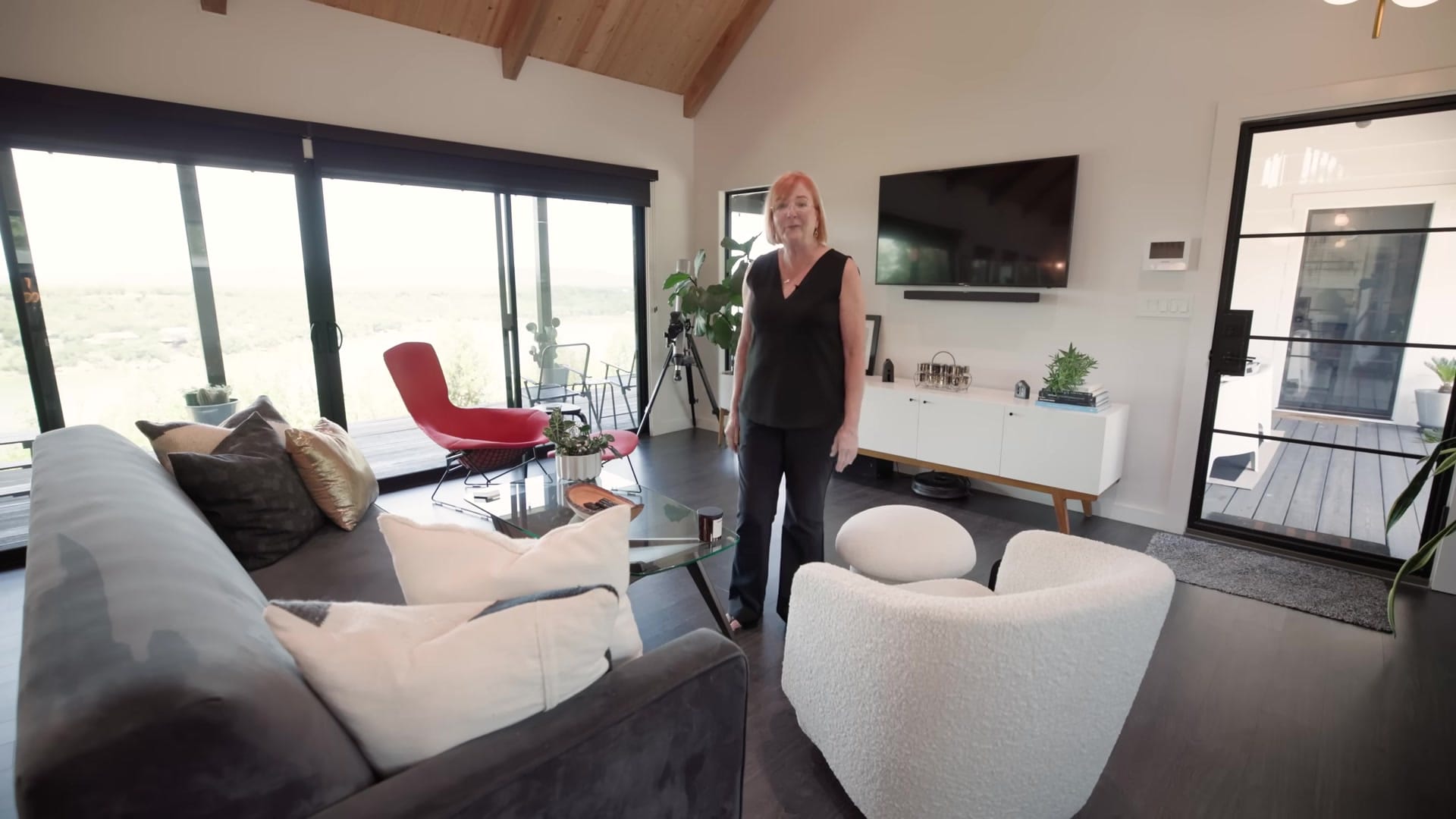 Screenshot at 00:05:49