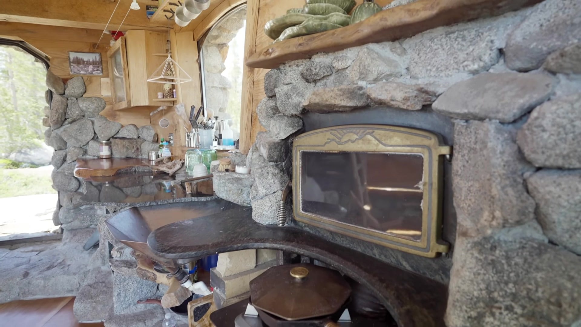 Screenshot at 00:07:23