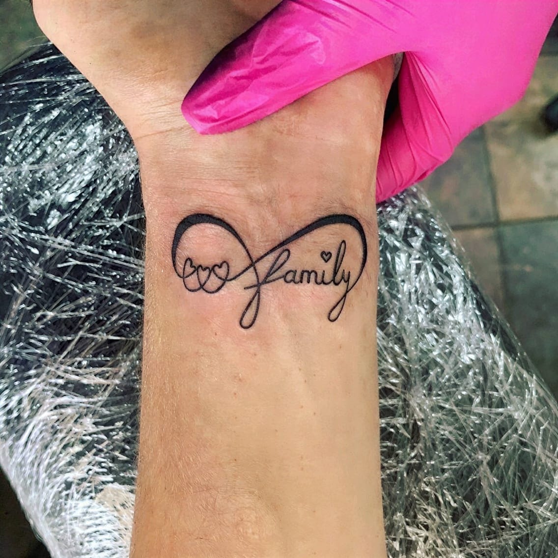 Infinity sign spelled with names