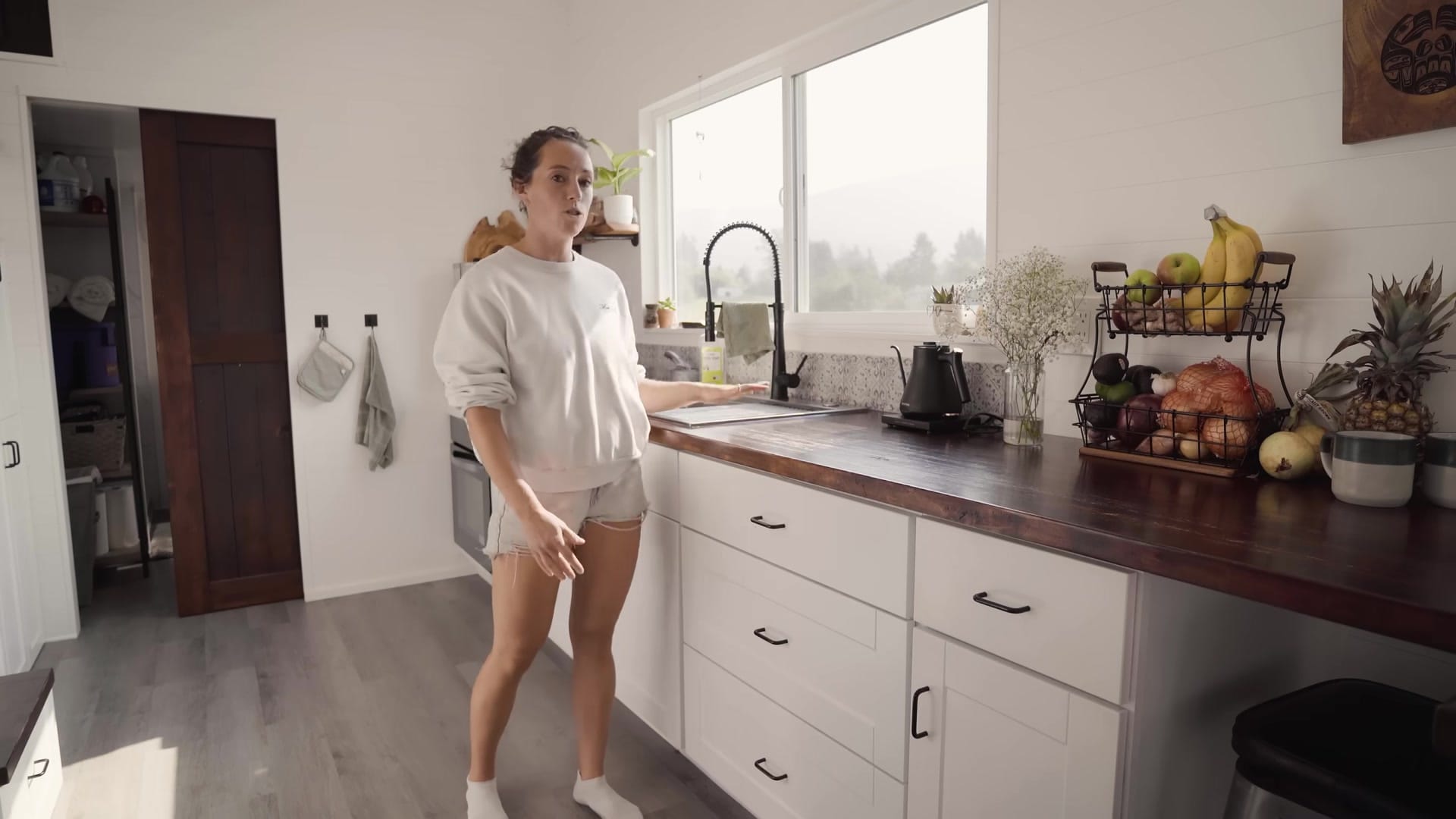 Screenshot at 00:01:28