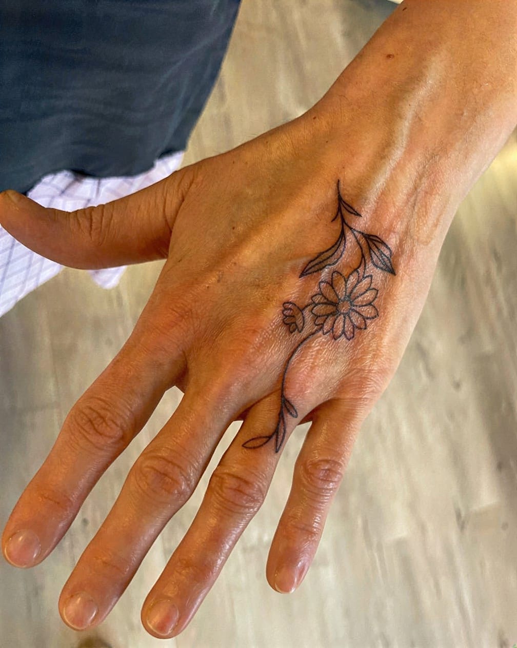 Mini Daisy Bouquet For Sweetness