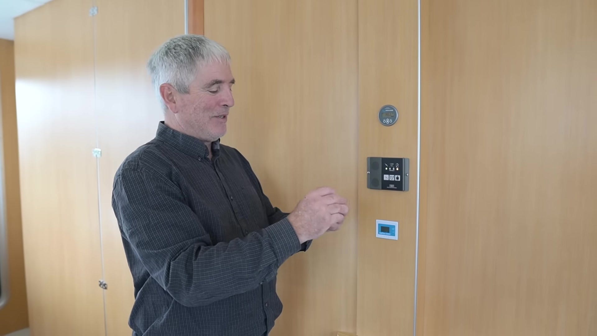 Screenshot at 00:06:35