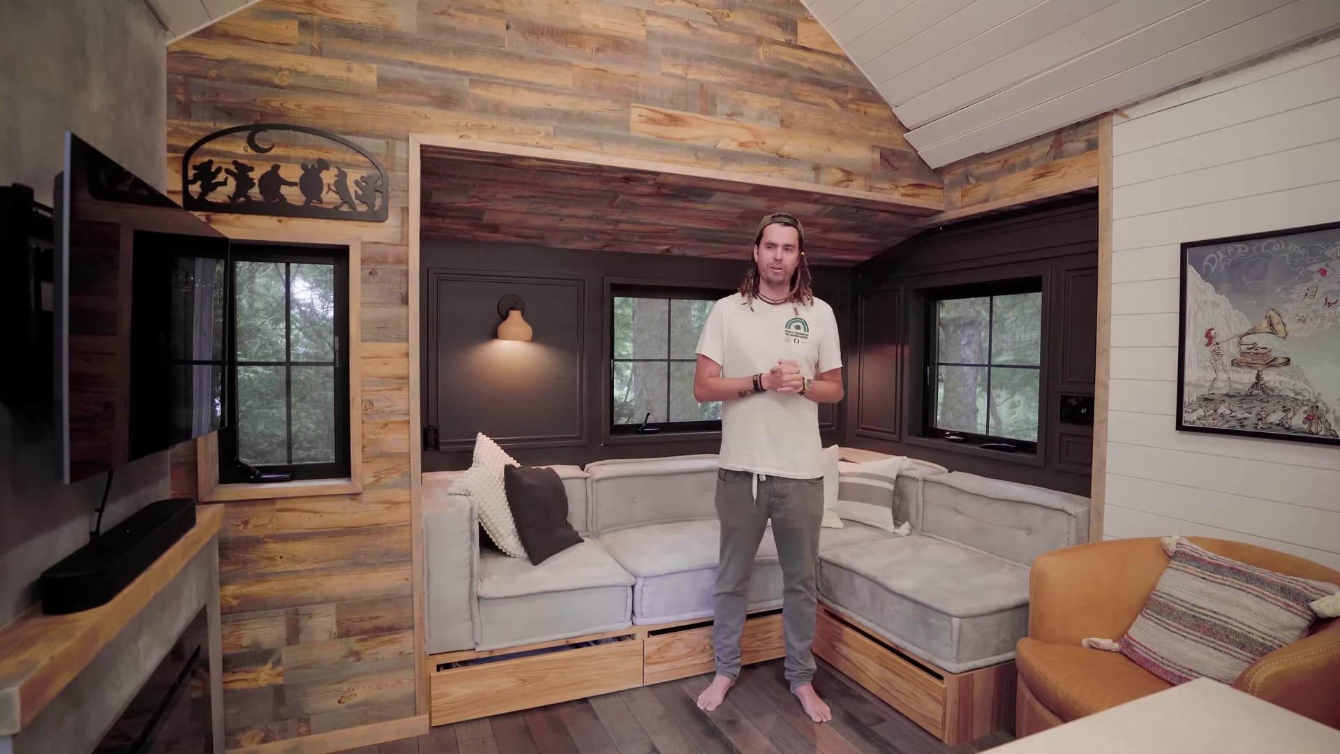 Screenshot at 00:06:02