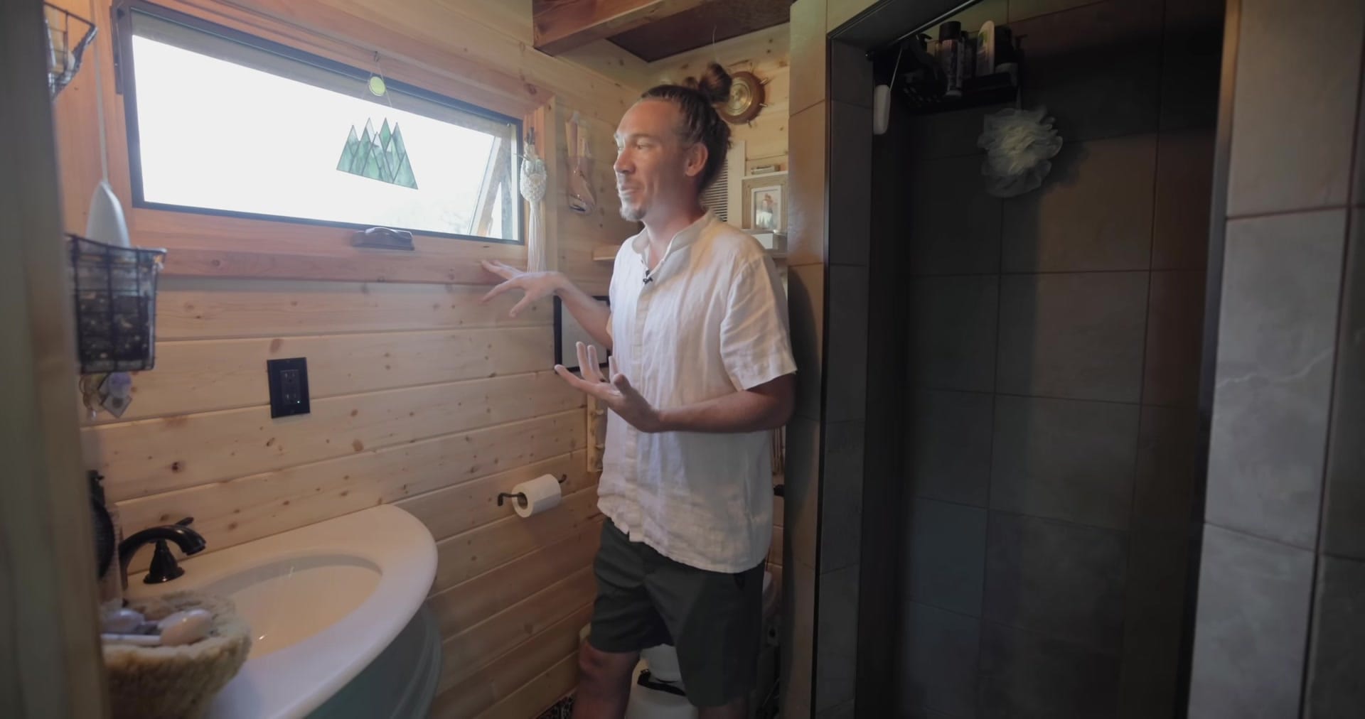 Screenshot at 00:22:22