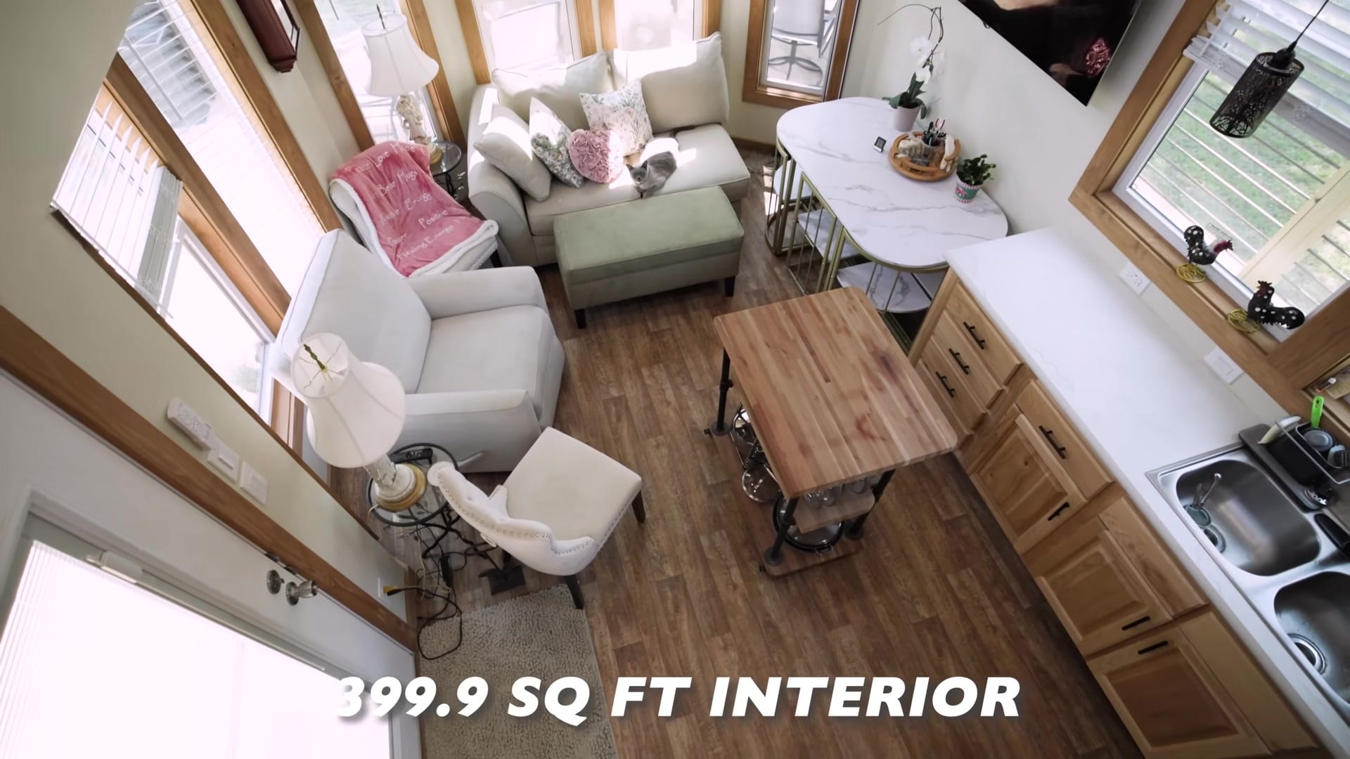 Screenshot at 00:00:52