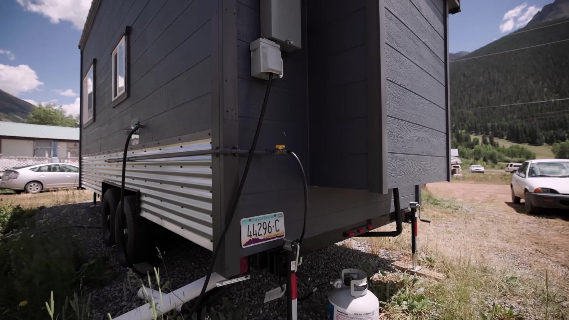 Screenshot at 00:05:41