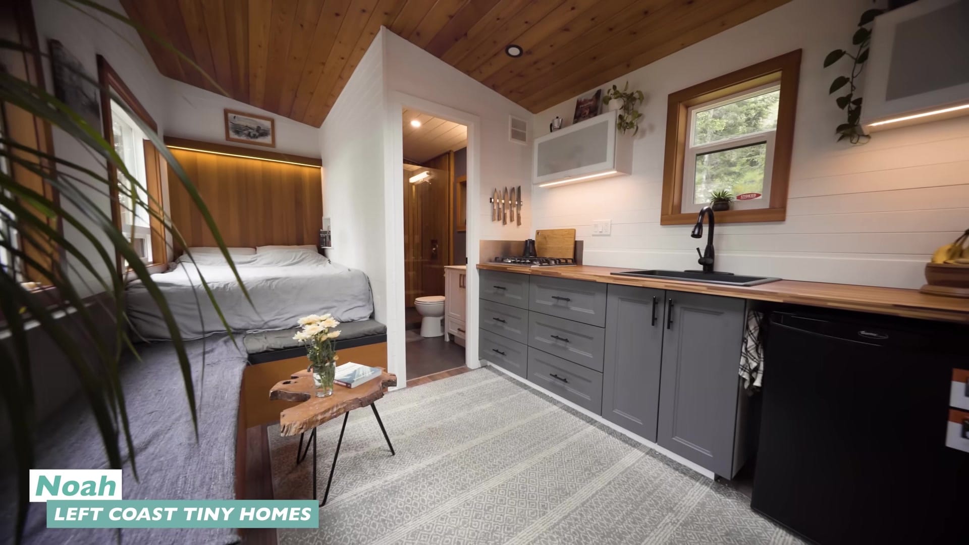 Screenshot at 00:00:02