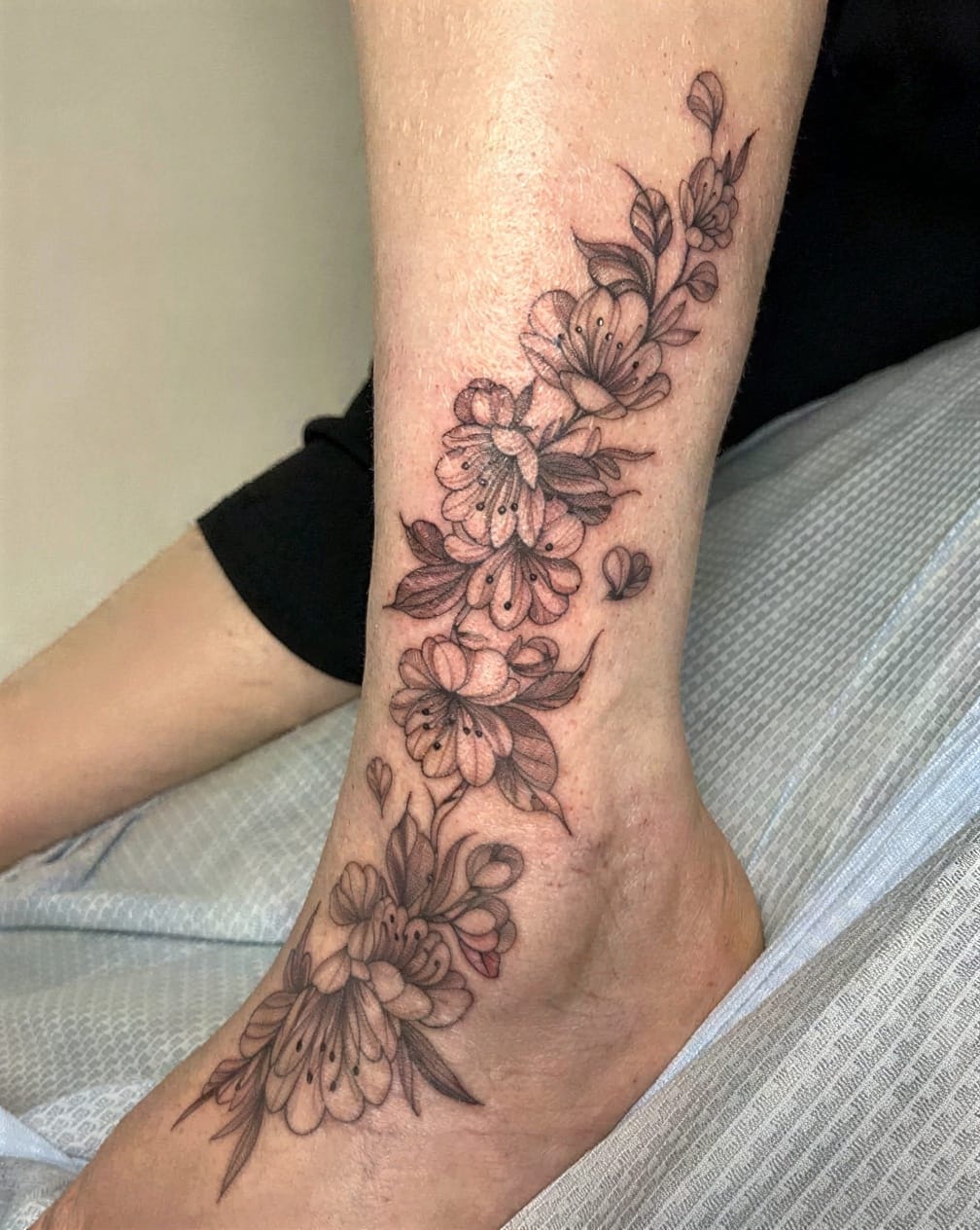 Delicate Sakura Ankle Accent
