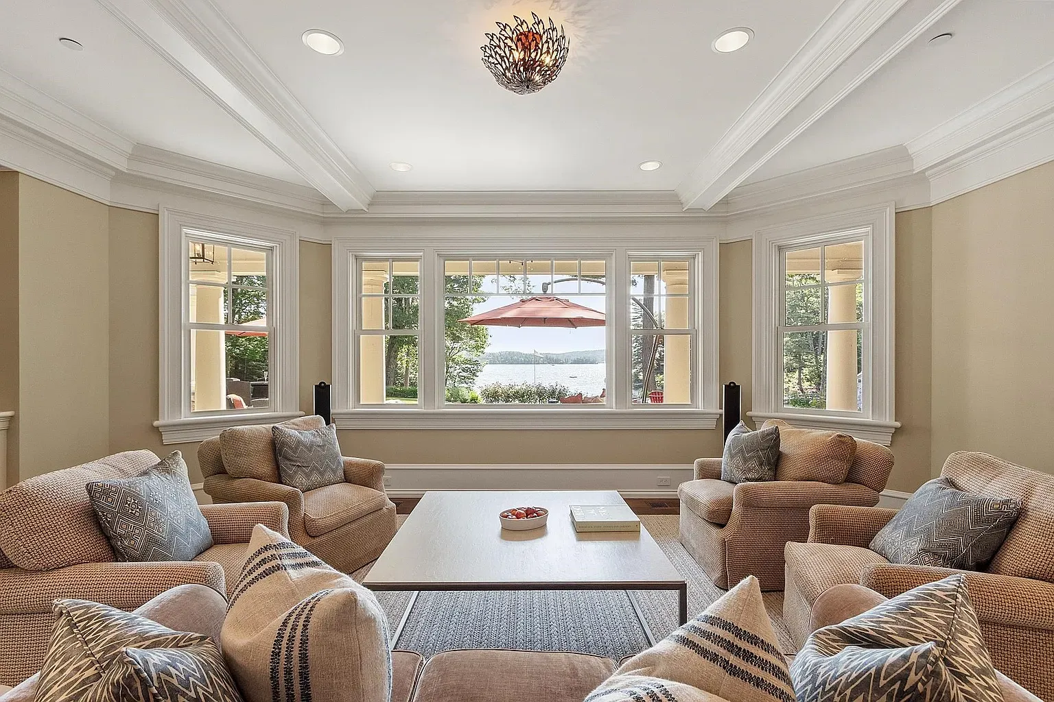 Bay window soaking up the lake view. neutral and calm.