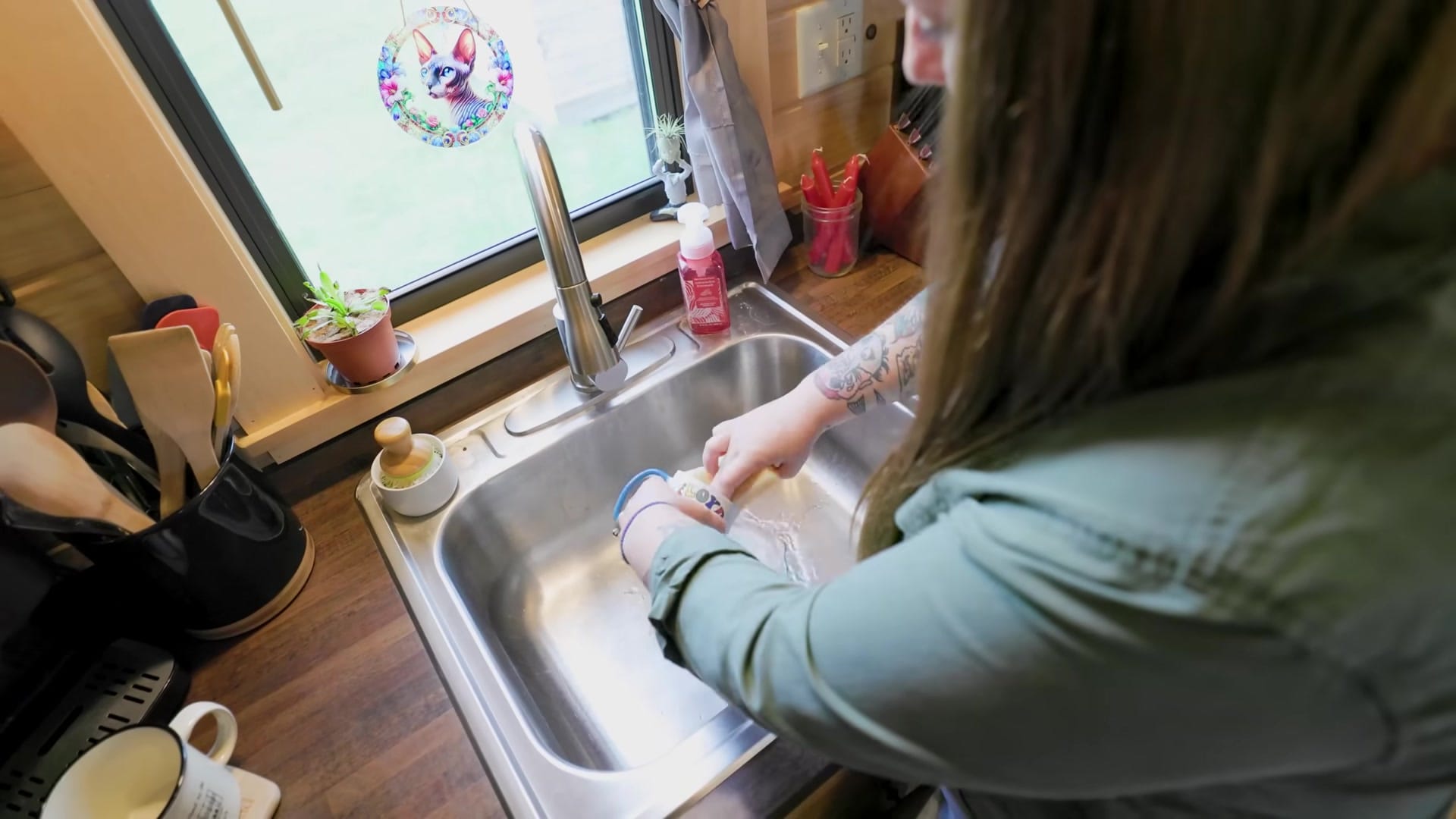 Screenshot at 00:02:24