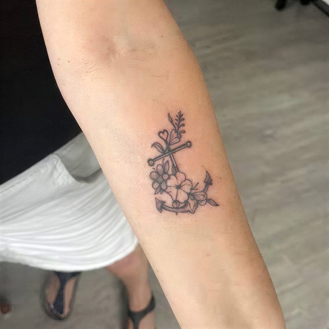 Ankle tiny anchor that whispers wanderlust