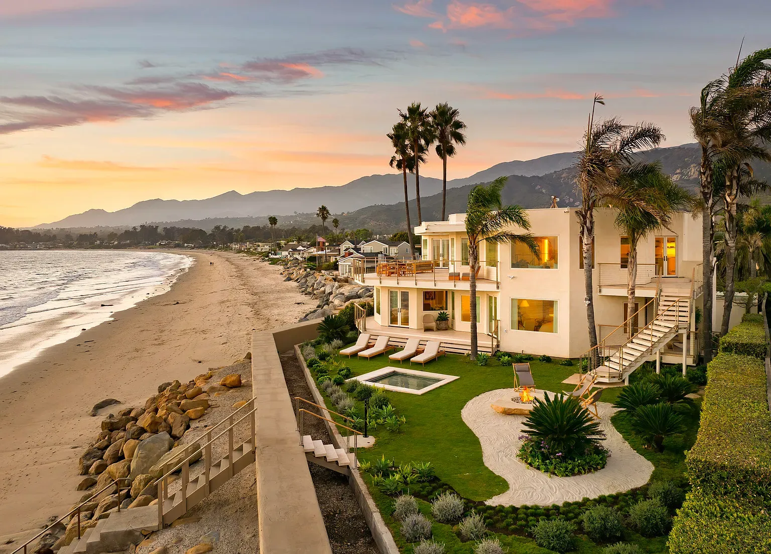 Sunset hitting the white facade. All that glass makes the view the point.