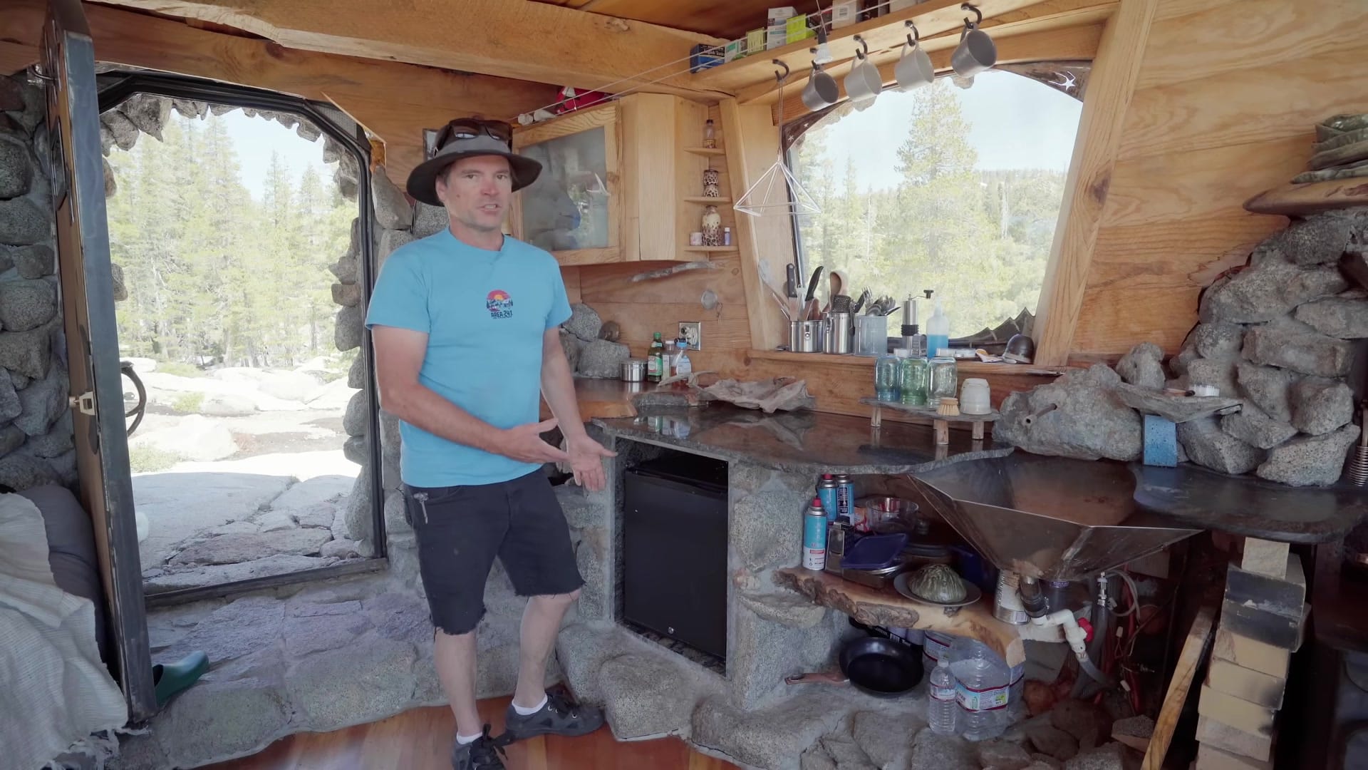 Screenshot at 00:01:54