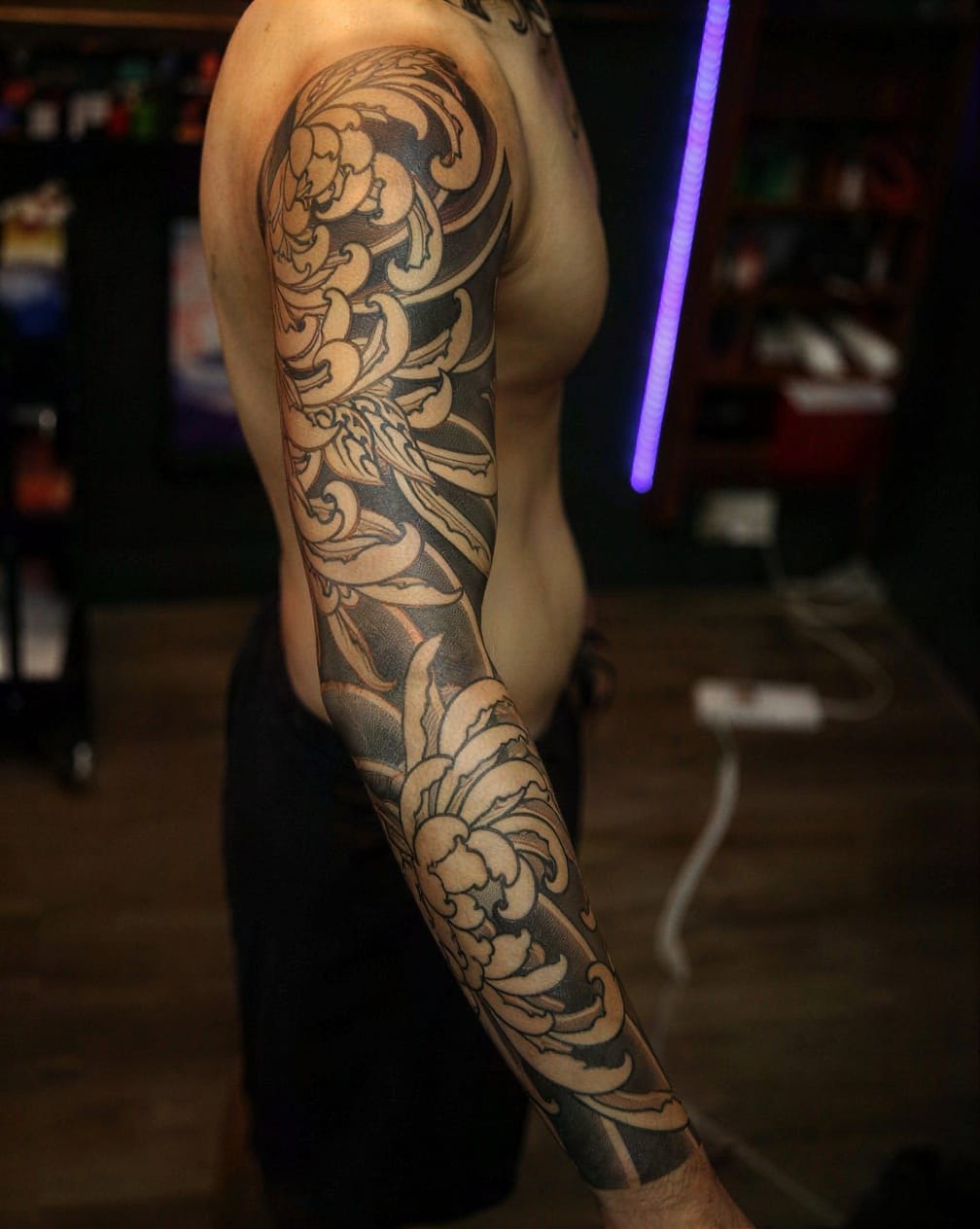 Wind Bars That Tie a Piece Together