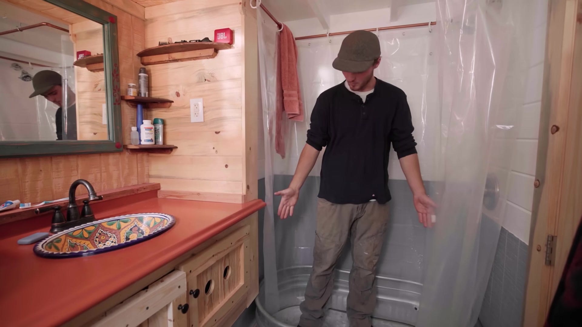 Screenshot at 00:08:14