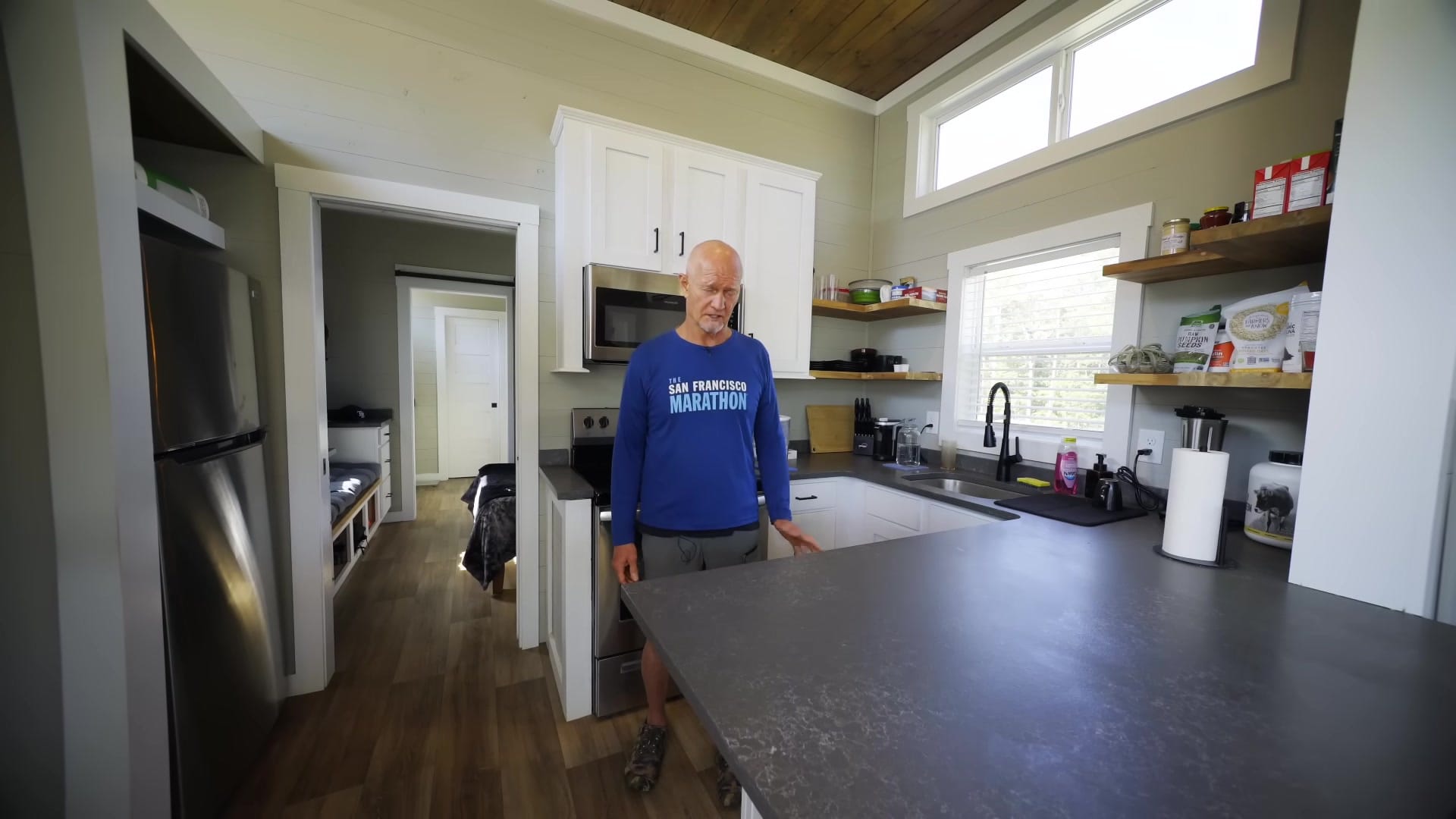 Screenshot at 00:04:49