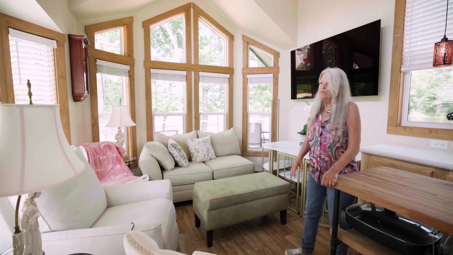 Screenshot at 00:01:53