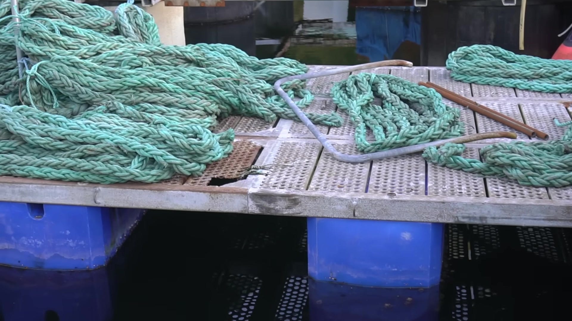 Screenshot at 00:05:17